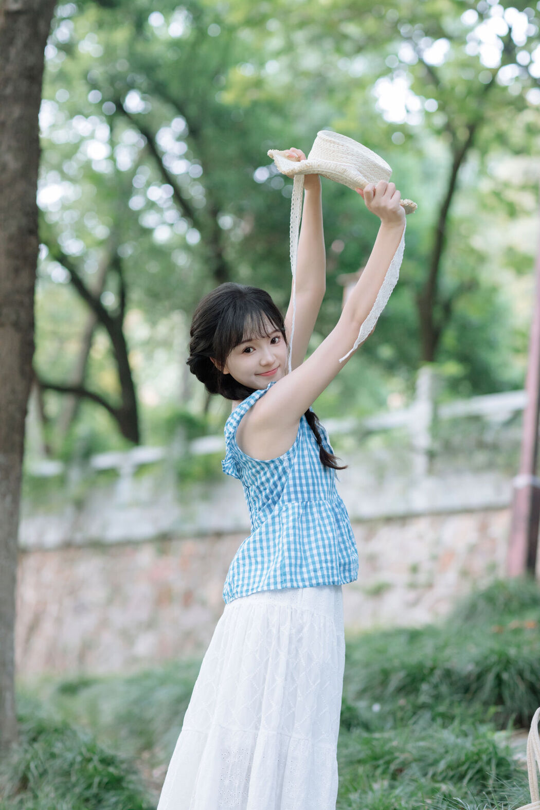 YiTuYu艺图语 Vol.7813 Yu Pao Pao