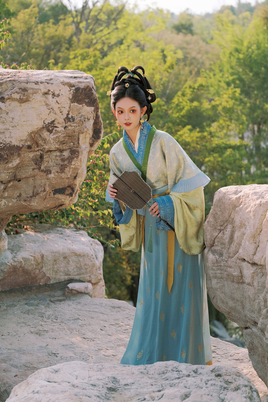 YiTuYu艺图语 Vol.7768 Qiu Qiu