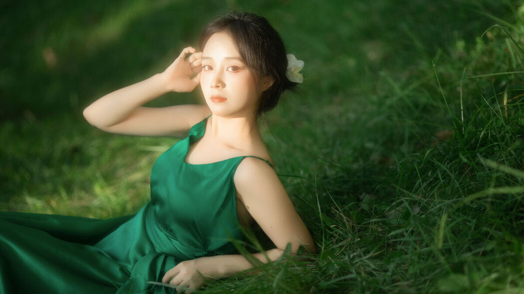 YiTuYu艺图语 Vol.7815 Mei Nu Bu Chi Liu Lian