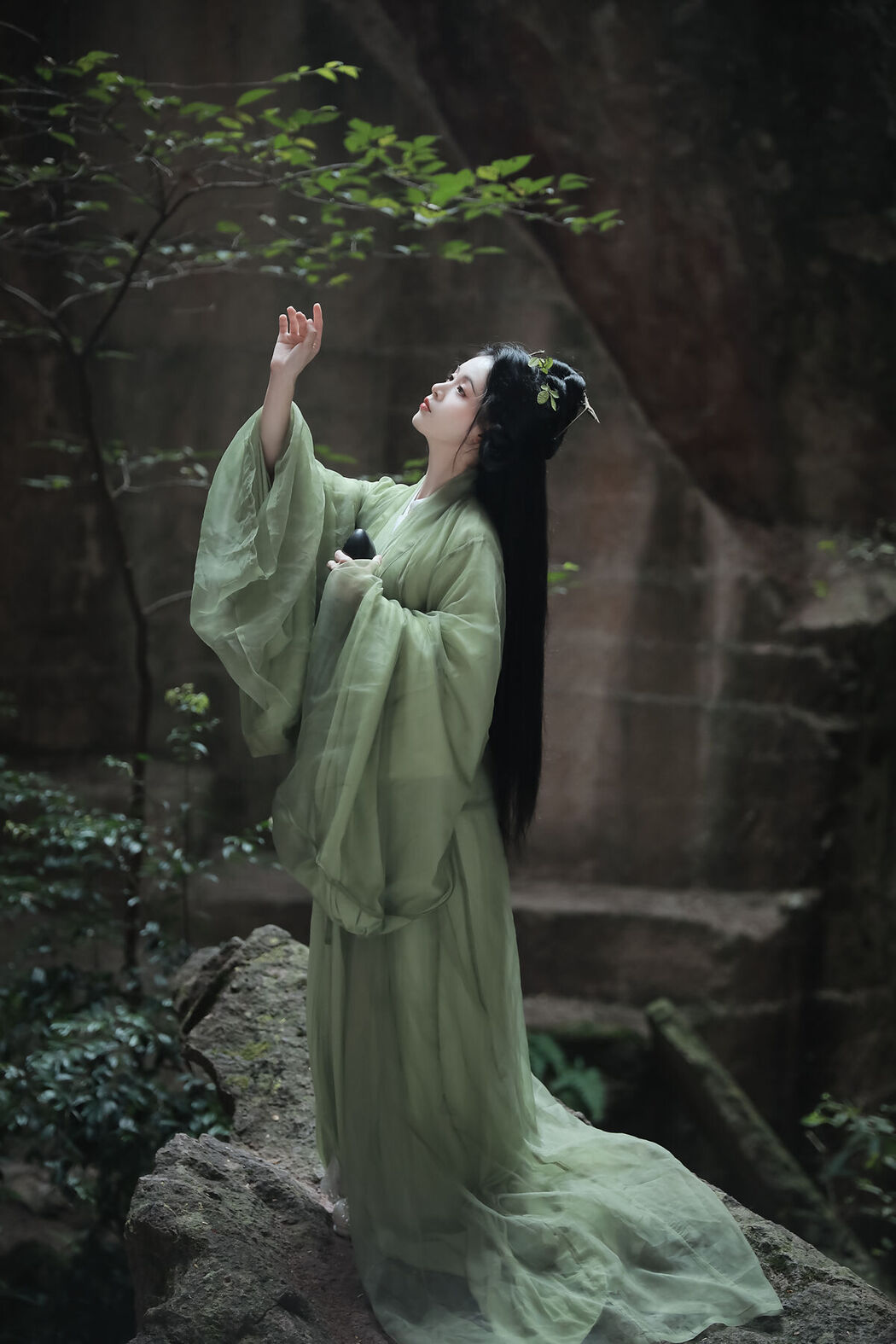 YiTuYu艺图语 Vol.7764 He Xiang Gu