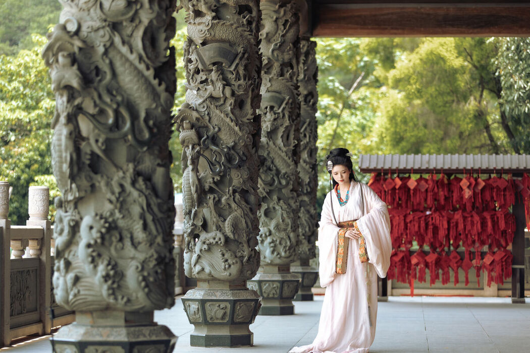YiTuYu艺图语 Vol.7799 Qing Qing