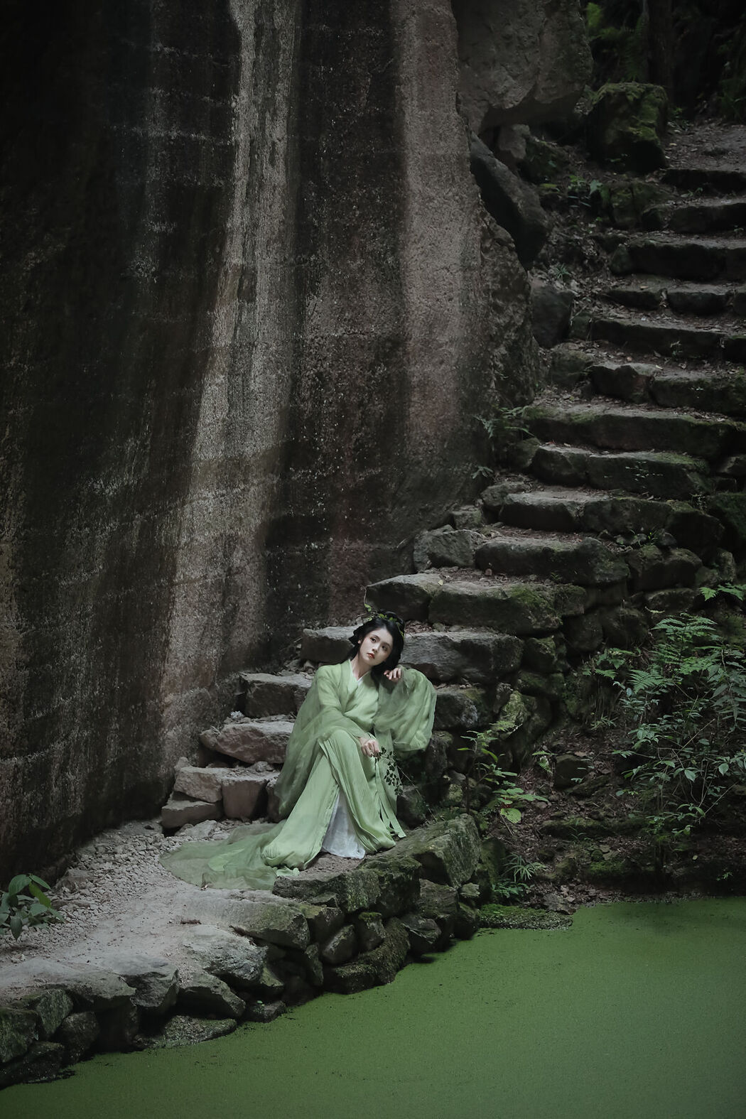 YiTuYu艺图语 Vol.7764 He Xiang Gu