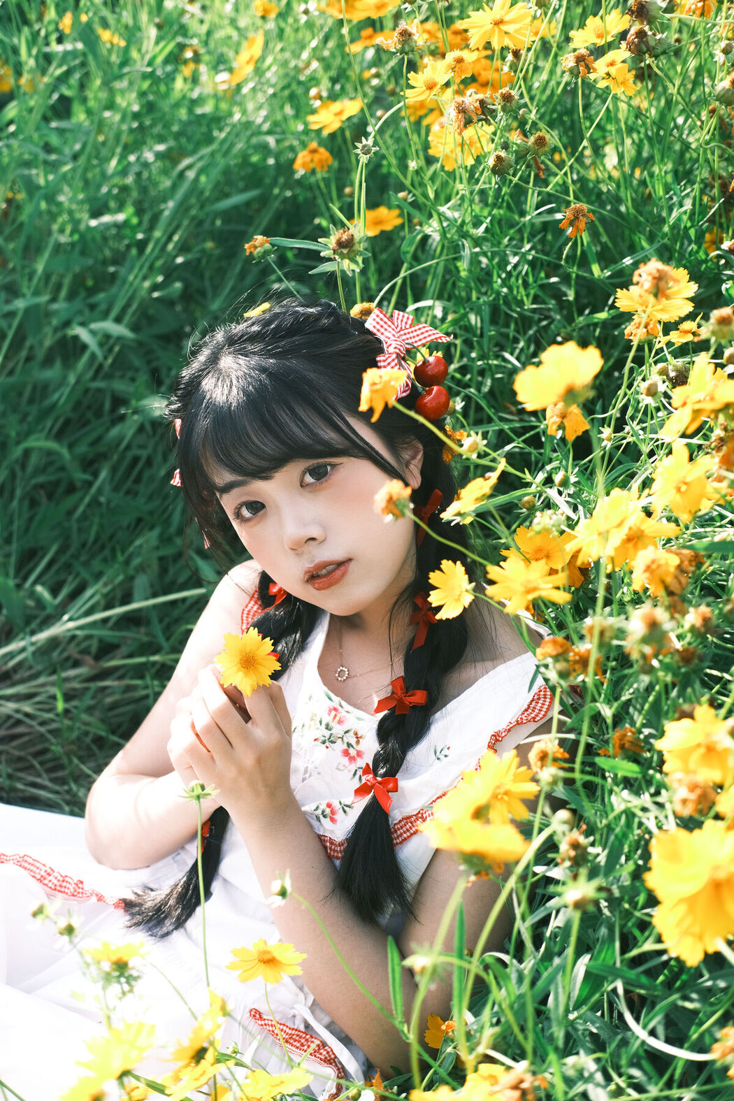 YiTuYu艺图语 Vol.7819 Yi Zhi Nuan Nuan