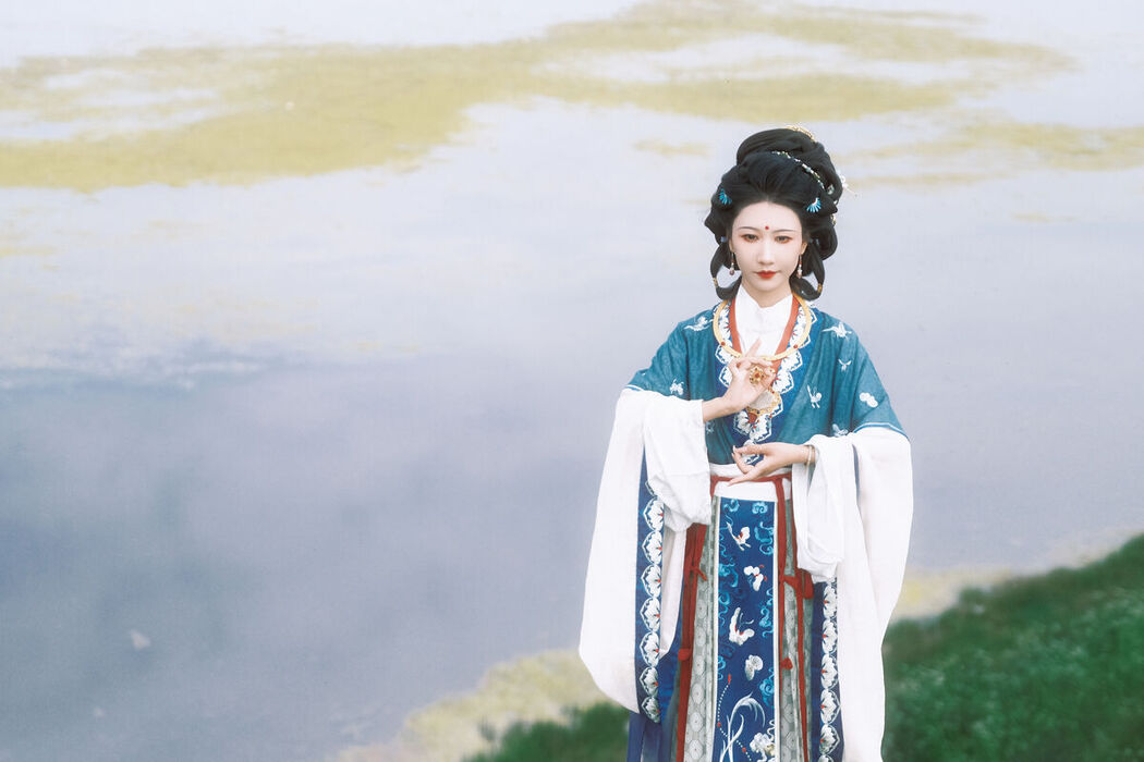 YiTuYu艺图语 Vol.7759 Xiao Bei Ke Qing Bu Yao Fang Qi