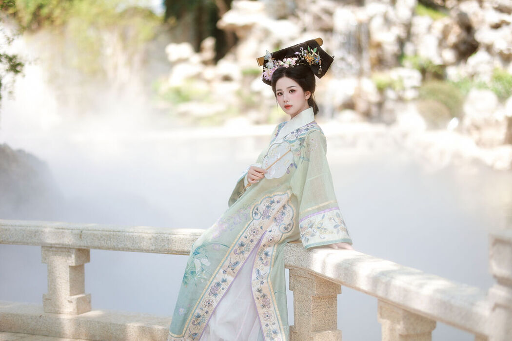 YiTuYu艺图语 Vol.7816 Xiao Du Tong Xue