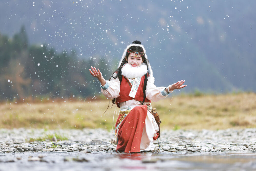 YiTuYu艺图语 Vol.7767 Hui Er Er Ya