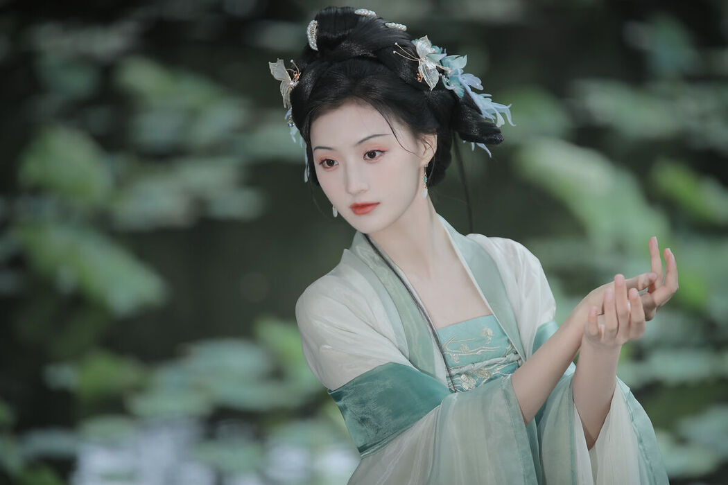 YiTuYu艺图语 Vol.7750 Du Du