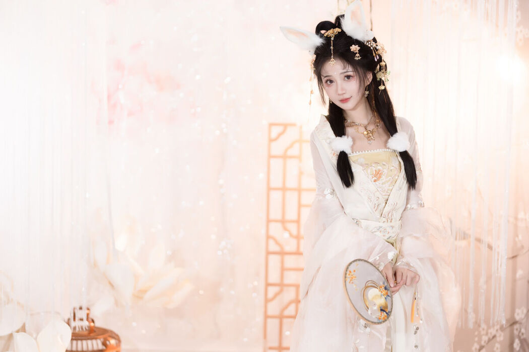 YiTuYu艺图语 Vol.7872 Qi Luo Sheng De Xiao Su Su