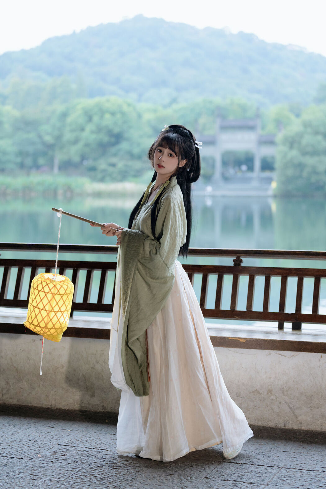 YiTuYu艺图语 Vol.7883 Xia Yu Xiao Nian