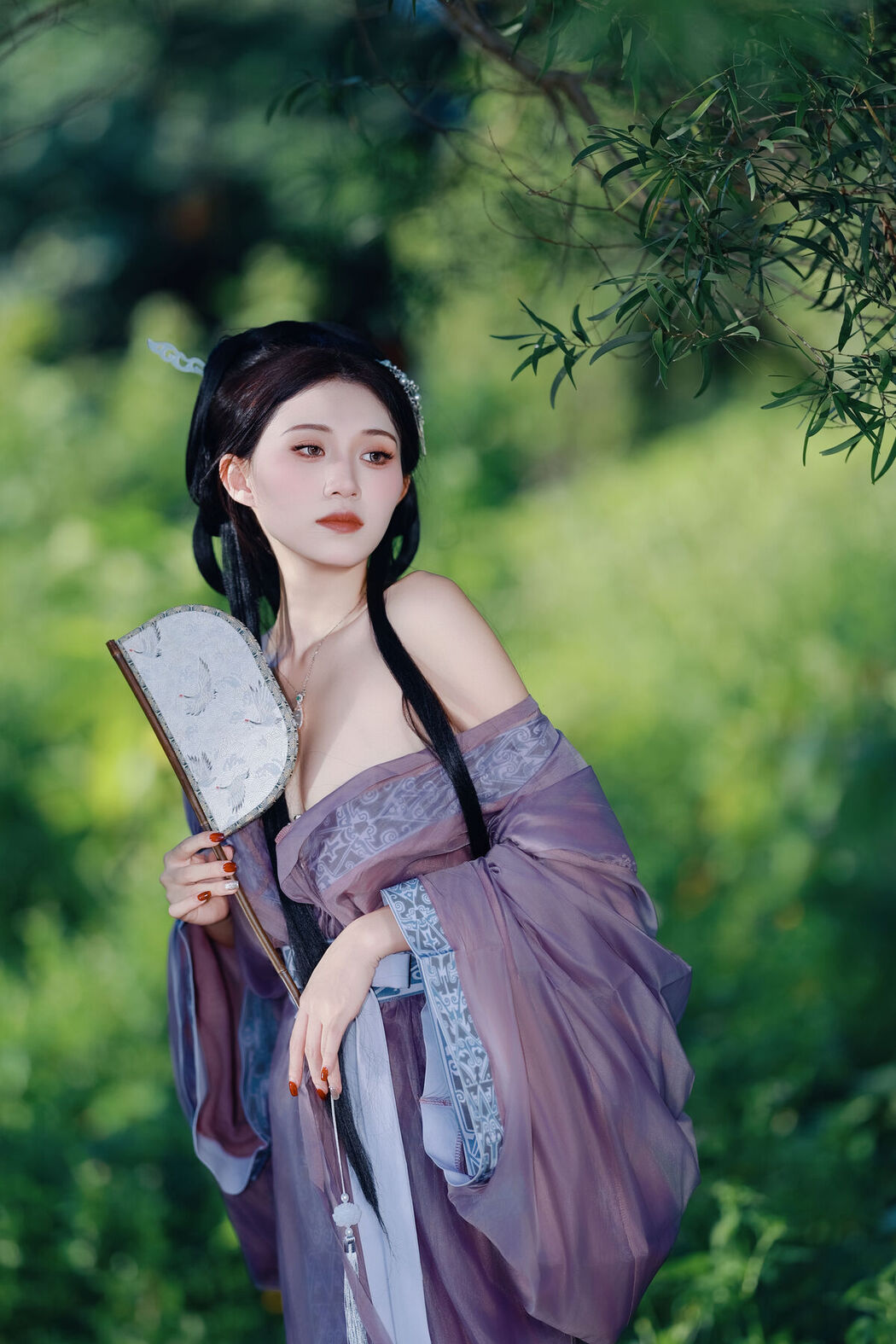 YiTuYu艺图语 Vol.7880 Liu Liu