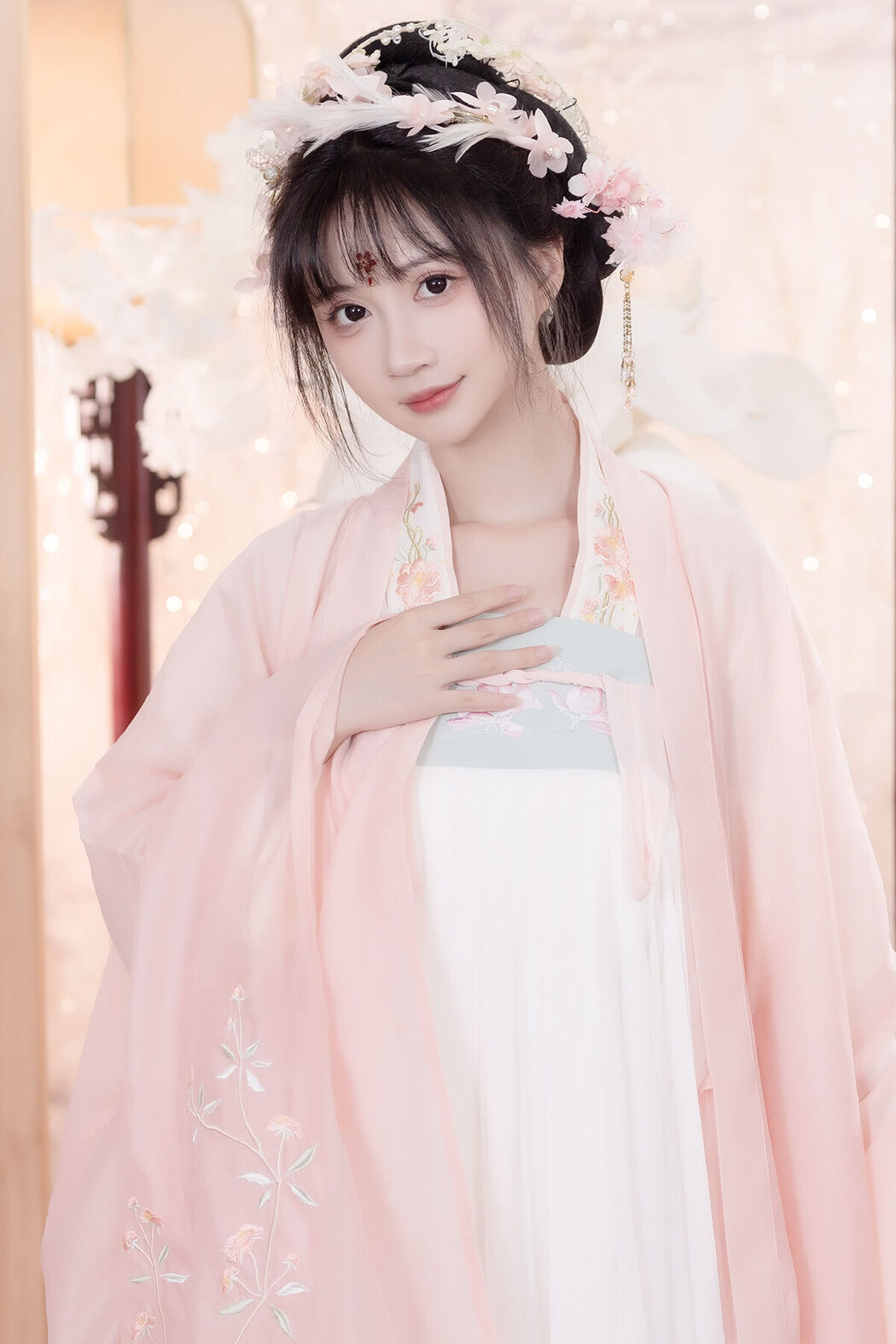 YiTuYu艺图语 Vol.7843 Qi Luo Sheng De Xiao Su Su Cover Photo