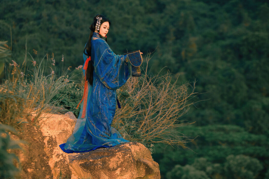 YiTuYu艺图语 Vol.7889 Shen Ci Xing Xing