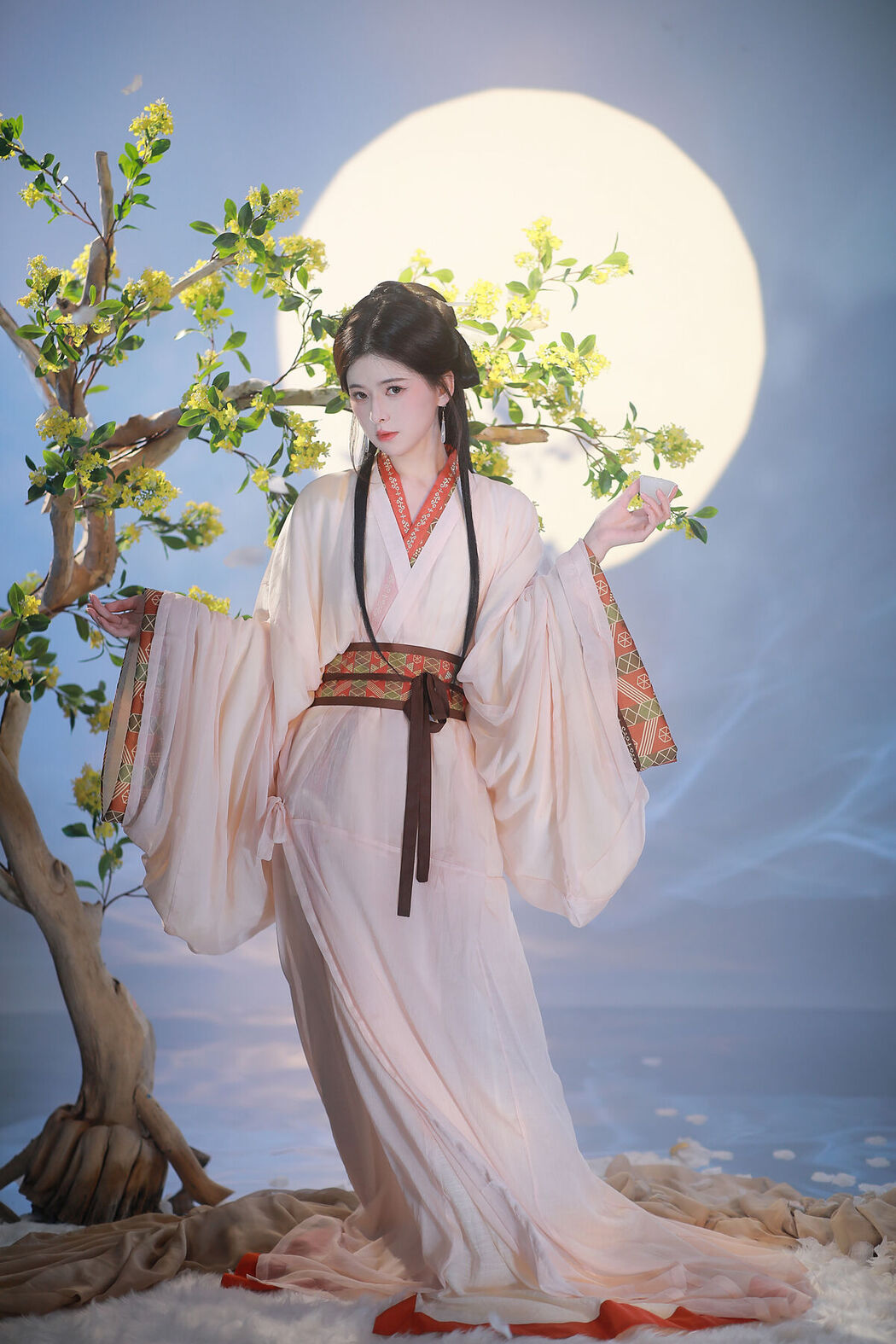 YiTuYu艺图语 Vol.7850 Li Lin Xi H