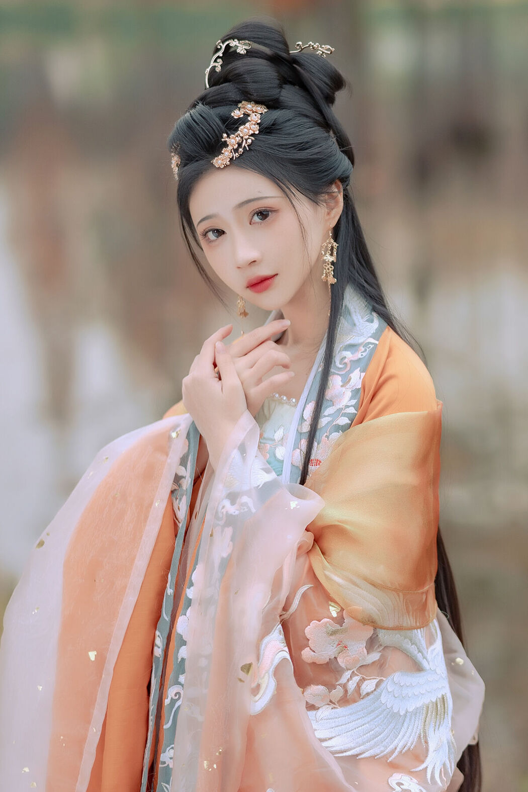 YiTuYu艺图语 Vol.7891 Qi Luo Sheng De Xiao Su Su Cover Photo