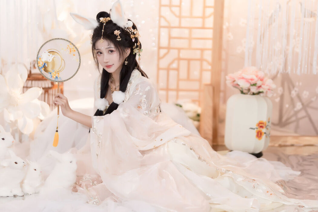 YiTuYu艺图语 Vol.7872 Qi Luo Sheng De Xiao Su Su