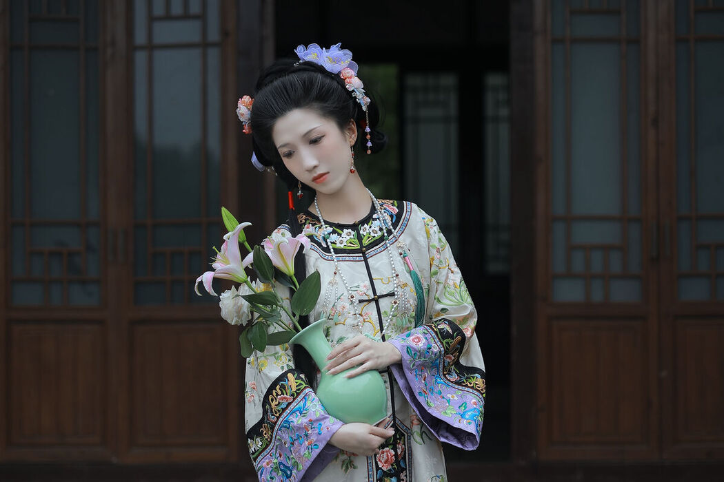 YiTuYu艺图语 Vol.7859 Bie Qiu Yue