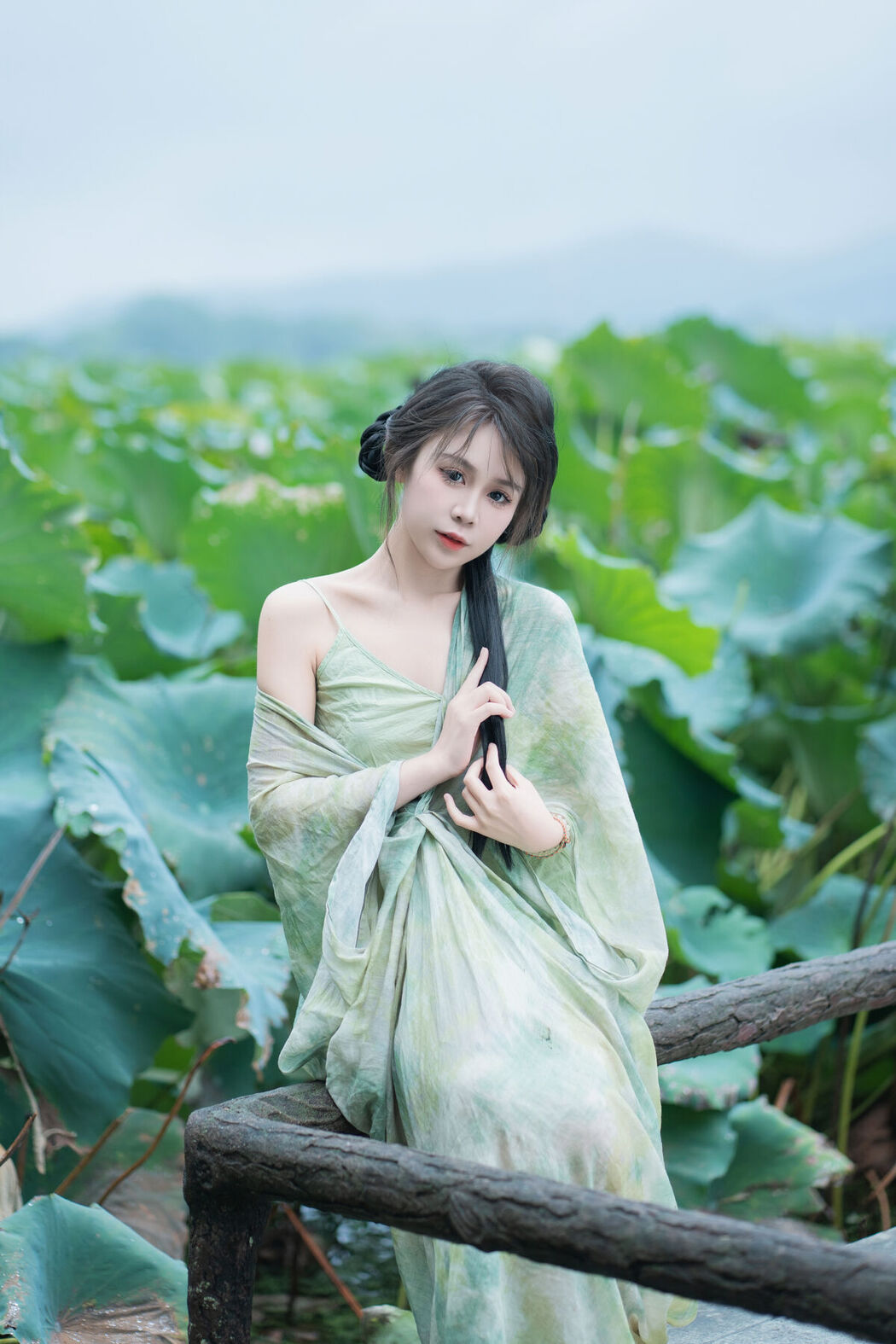 YiTuYu艺图语 Vol.7879 Pao Fu Xiao Fang