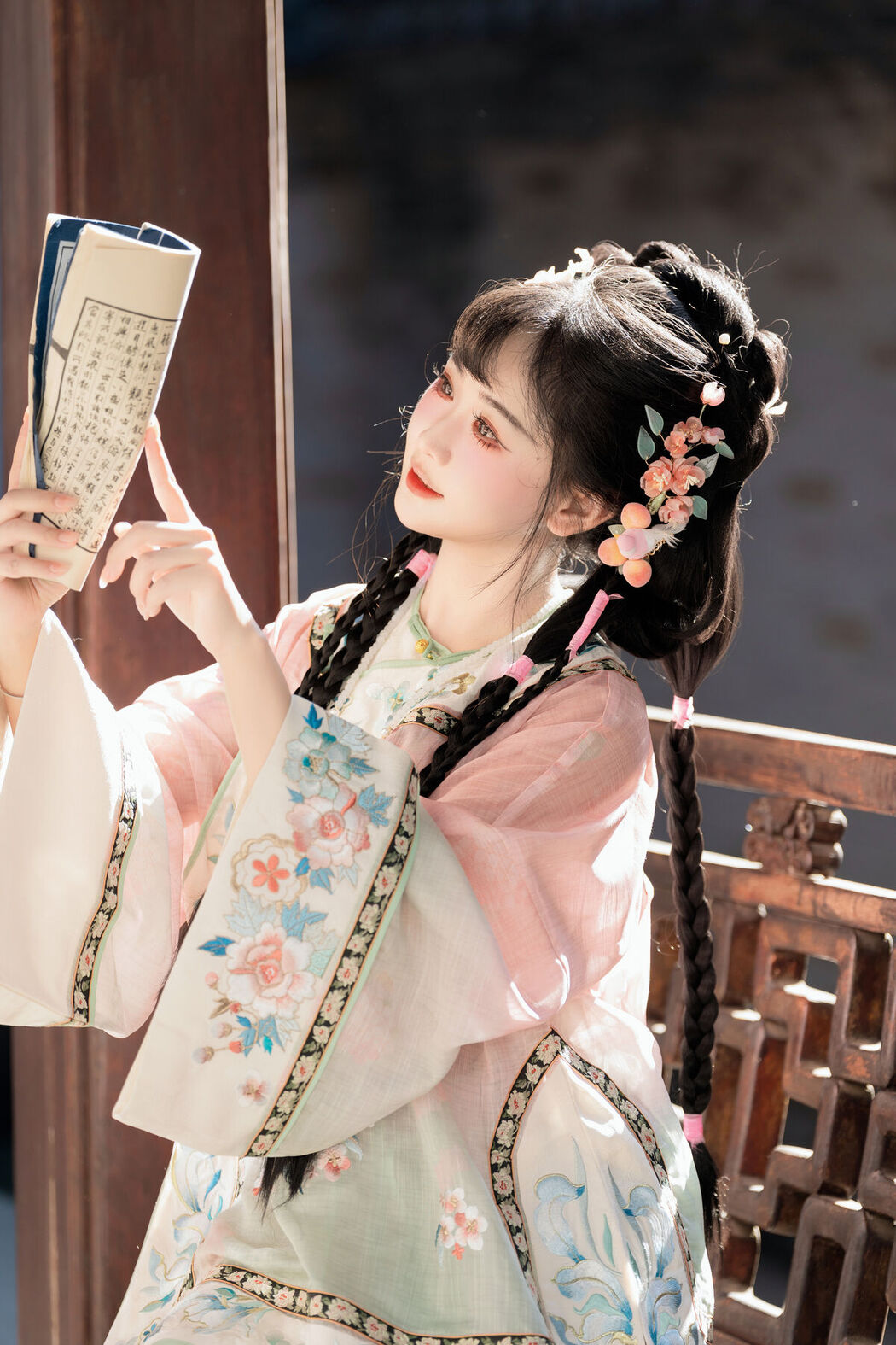YiTuYu艺图语 Vol.7895 Jiao Yi Zhi Sui Sui