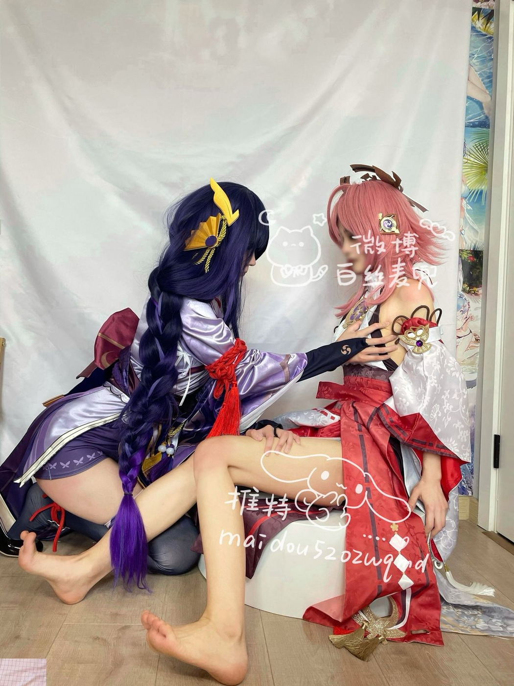 Coser@麦兜小可爱 – 与金主爸爸啪啪 Part1 (75P – 40V)