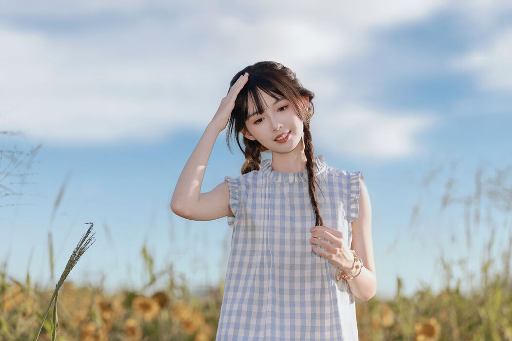 YiTuYu艺图语 Vol.7875 Xiao Le