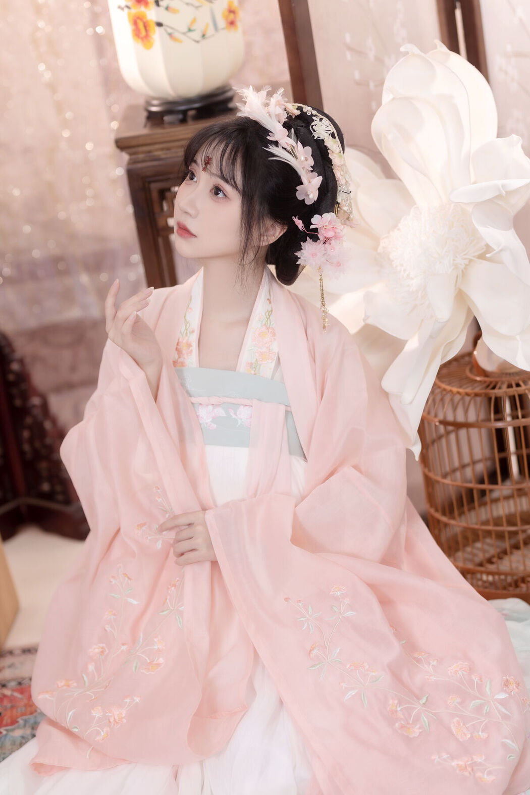 YiTuYu艺图语 Vol.7843 Qi Luo Sheng De Xiao Su Su