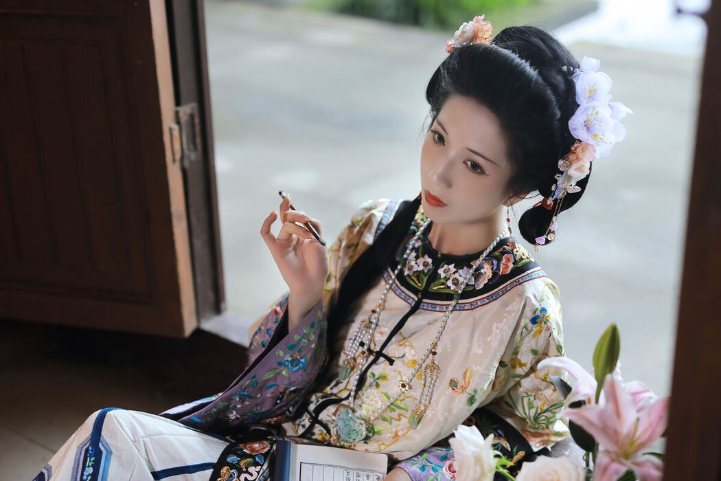 YiTuYu艺图语 Vol.7859 Bie Qiu Yue