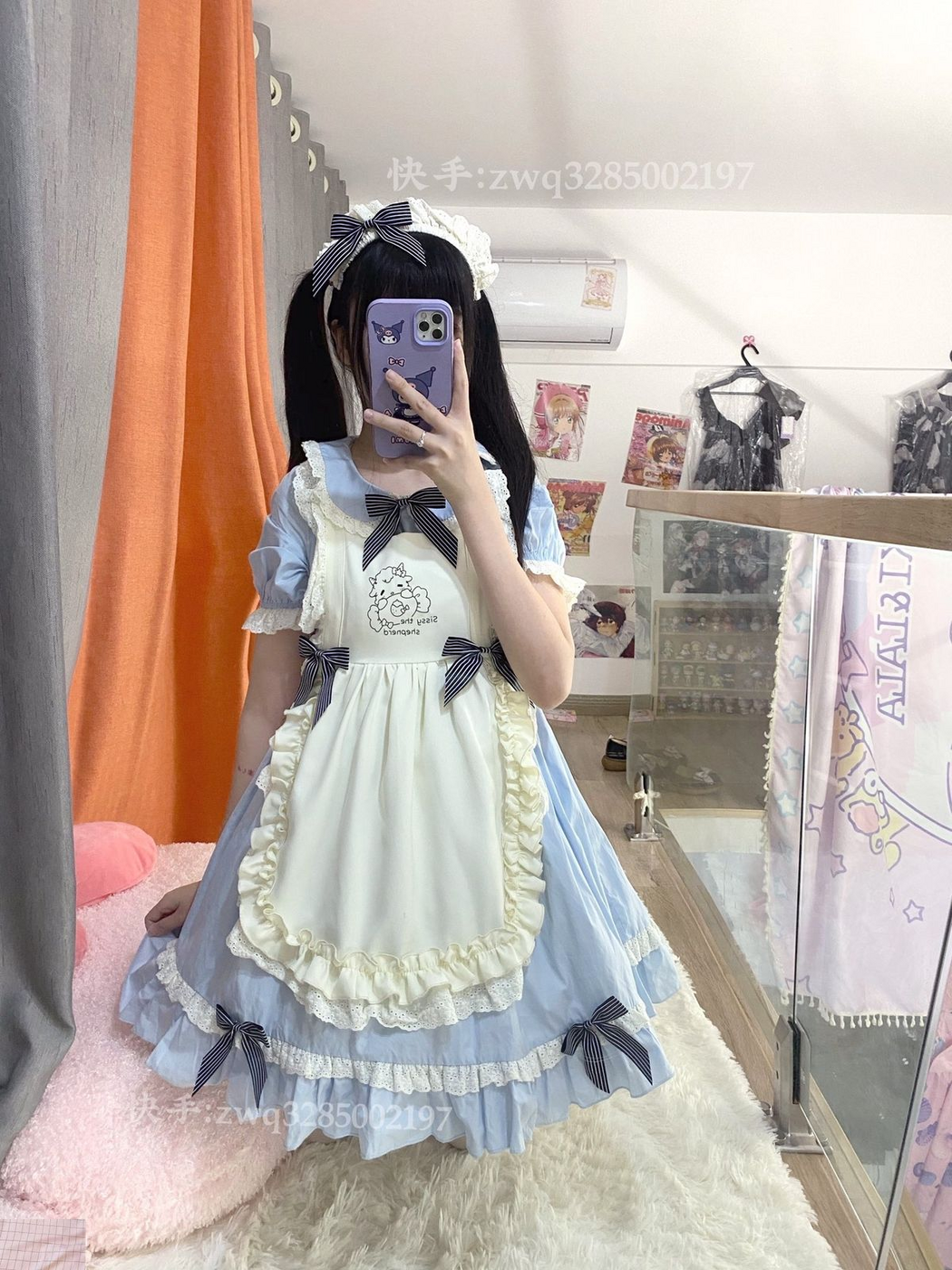 Coser@麦兜小可爱 – 与金主爸爸啪啪 Part1 (75P – 40V)