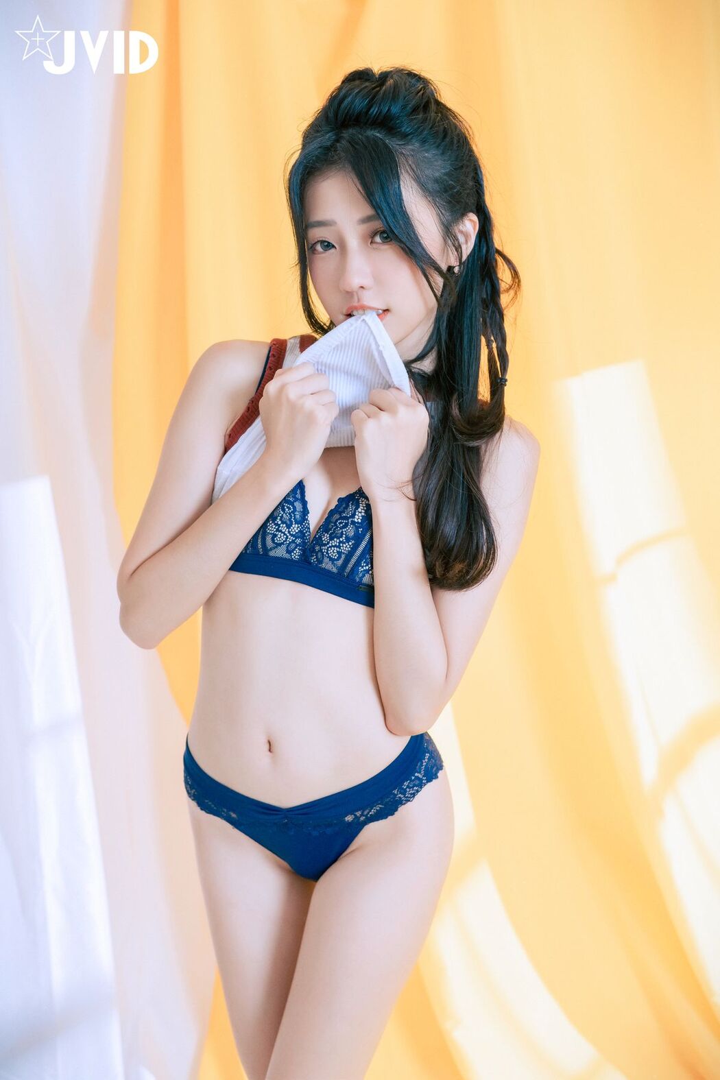 JVID Yan Yan 妍妍 Angel &#8211; 網拍模特兒の淺規則－妍妍 遭射淫師脅迫脫衣強拍裸照 配合度太高反而引起射淫師邪念 Part04 (61P)
