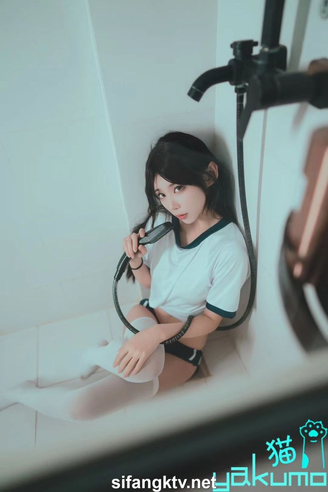 Coser@yakumo猫 &#8211; 顶级情色摄影 身材超棒极限诱惑私拍 Part2 (60P)