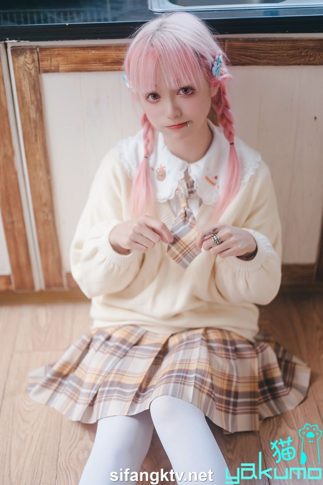 Coser@yakumo猫 &#8211; 顶级情色摄影 身材超棒极限诱惑私拍 Part2 (60P)