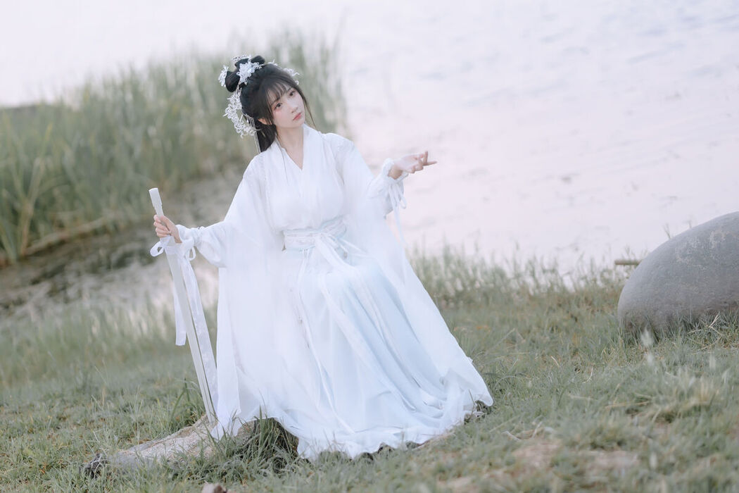 YiTuYu艺图语 Vol.7884 Qi Luo Sheng De Xiao Su Su