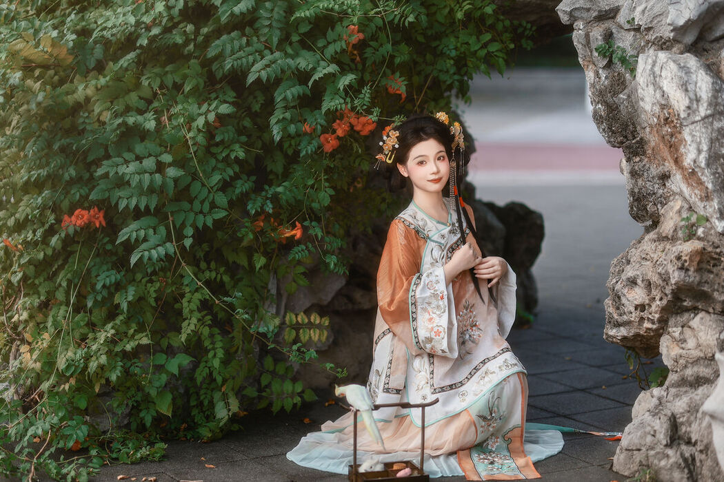 YiTuYu艺图语 Vol.7867 Tie Bi A Tong Mu