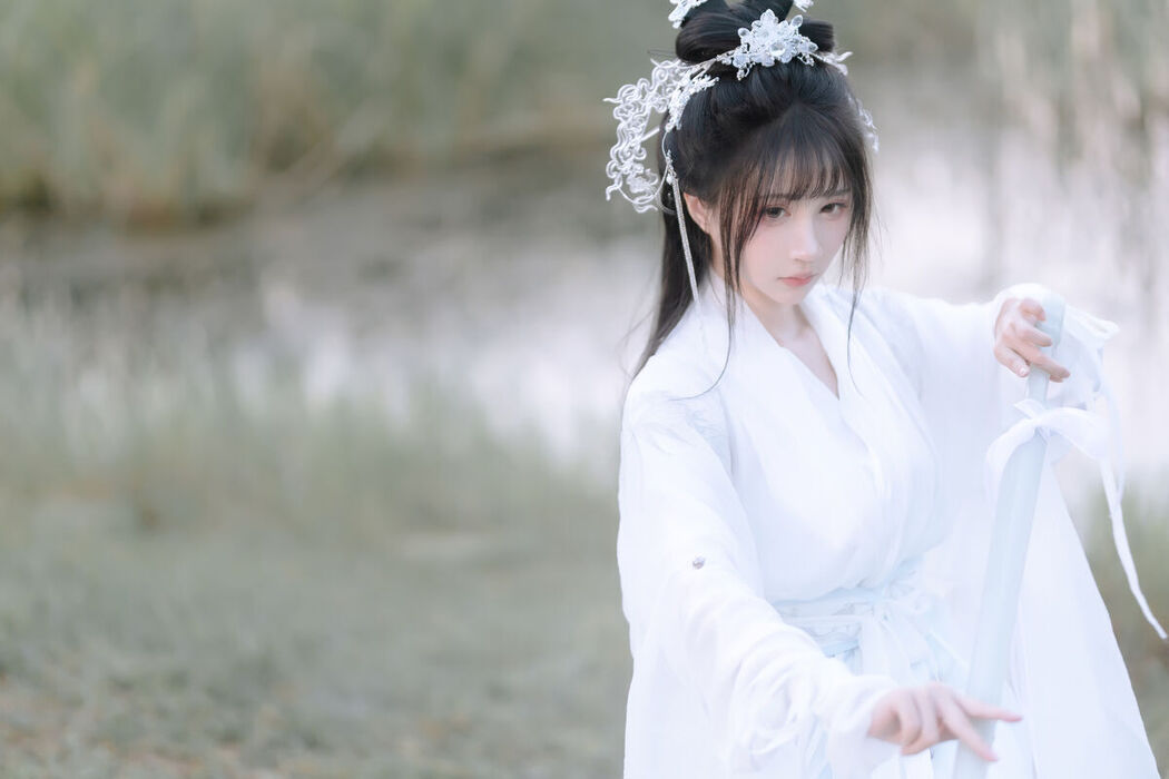 YiTuYu艺图语 Vol.7884 Qi Luo Sheng De Xiao Su Su