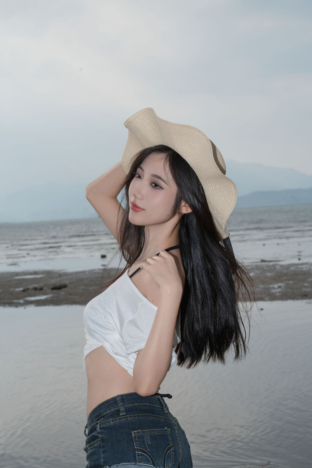 YiTuYu艺图语 Vol.7910 O1ne Wan