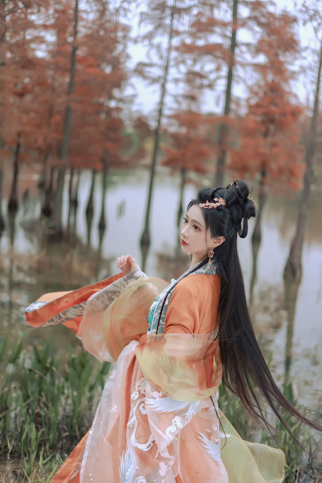 YiTuYu艺图语 Vol.7891 Qi Luo Sheng De Xiao Su Su