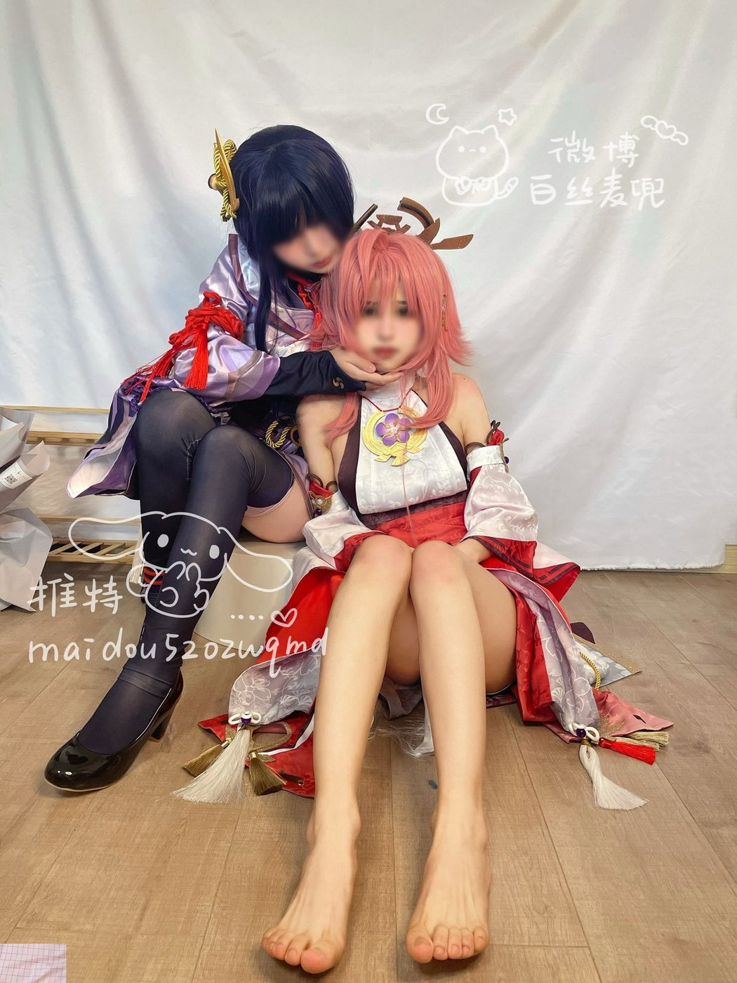 Coser@麦兜小可爱 – 与金主爸爸啪啪 Part1 (75P – 40V)