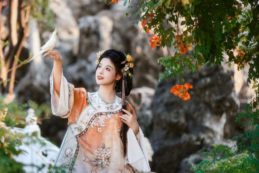 YiTuYu艺图语 Vol.7867 Tie Bi A Tong Mu