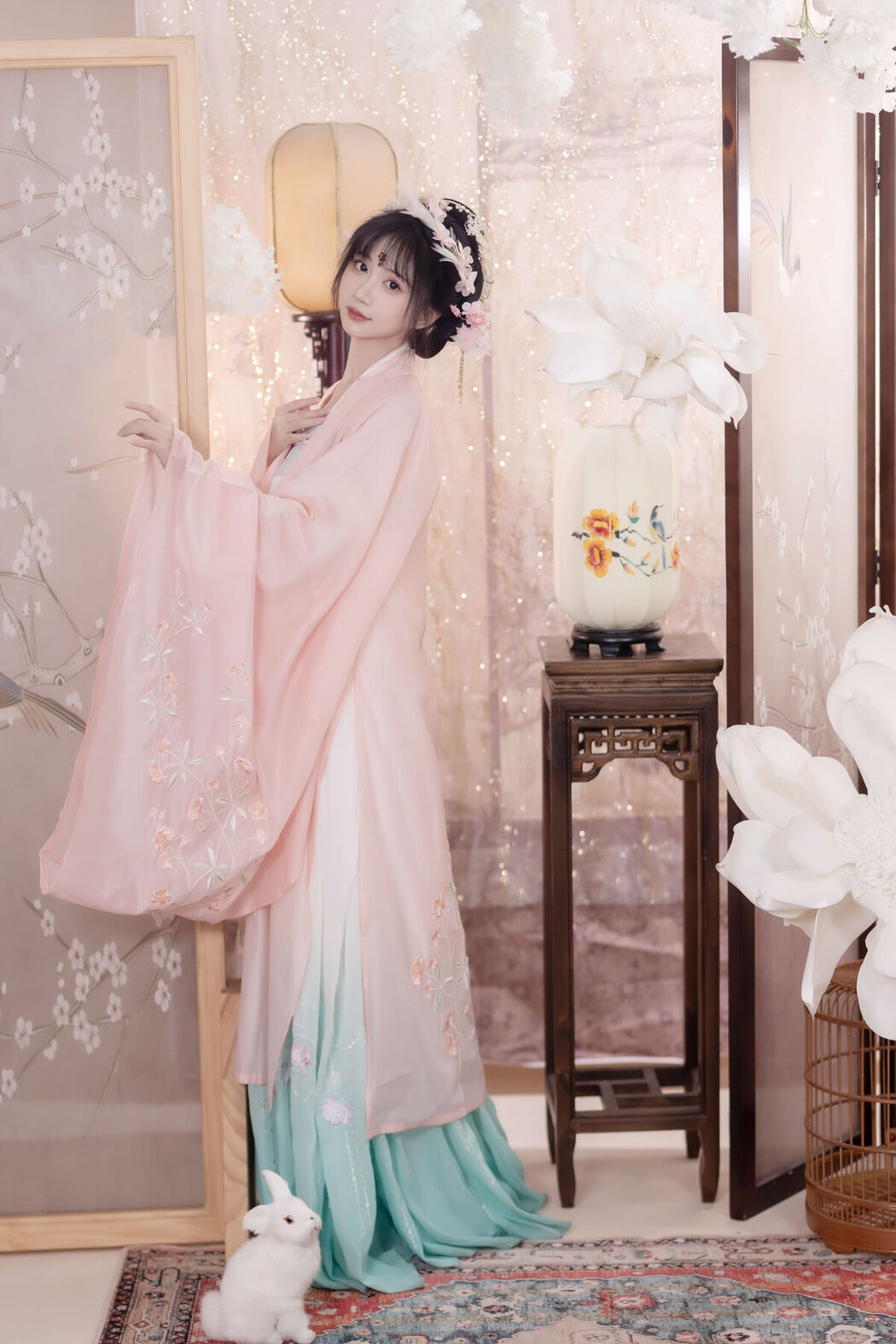 YiTuYu艺图语 Vol.7843 Qi Luo Sheng De Xiao Su Su