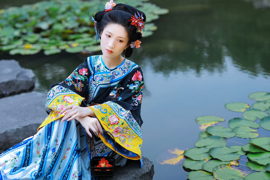 YiTuYu艺图语 Vol.7896 Bie Qiu Yue