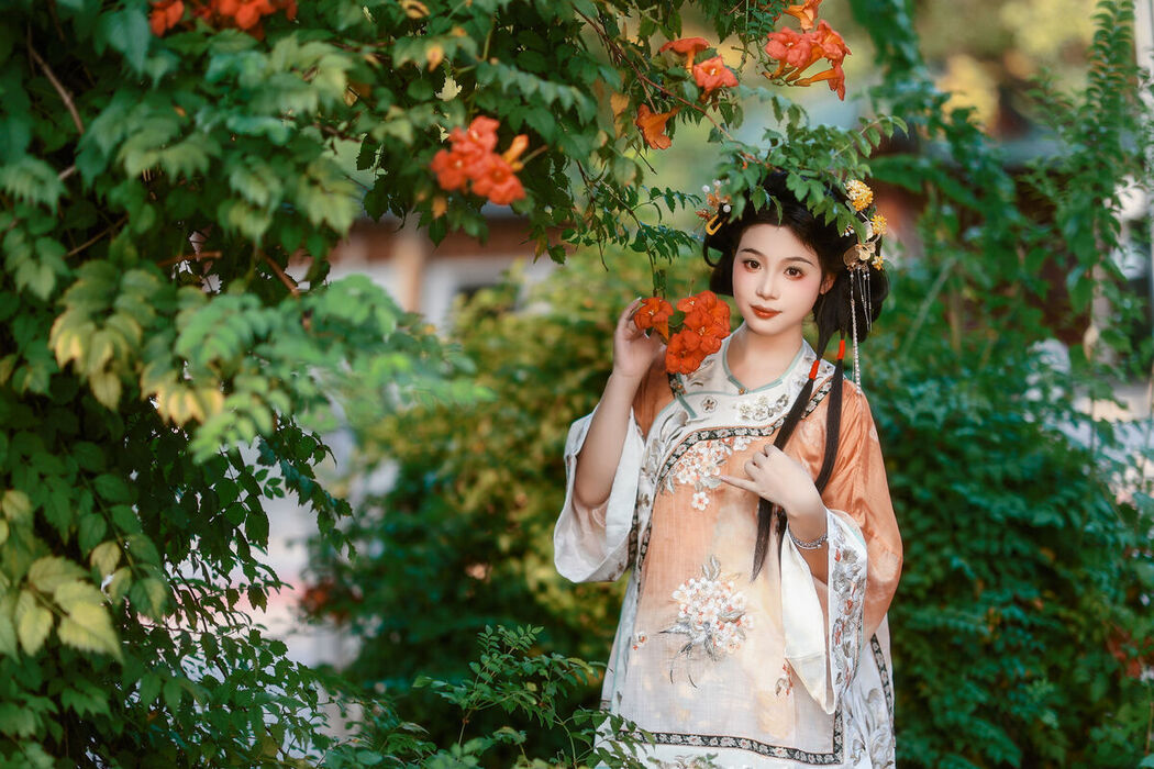 YiTuYu艺图语 Vol.7867 Tie Bi A Tong Mu
