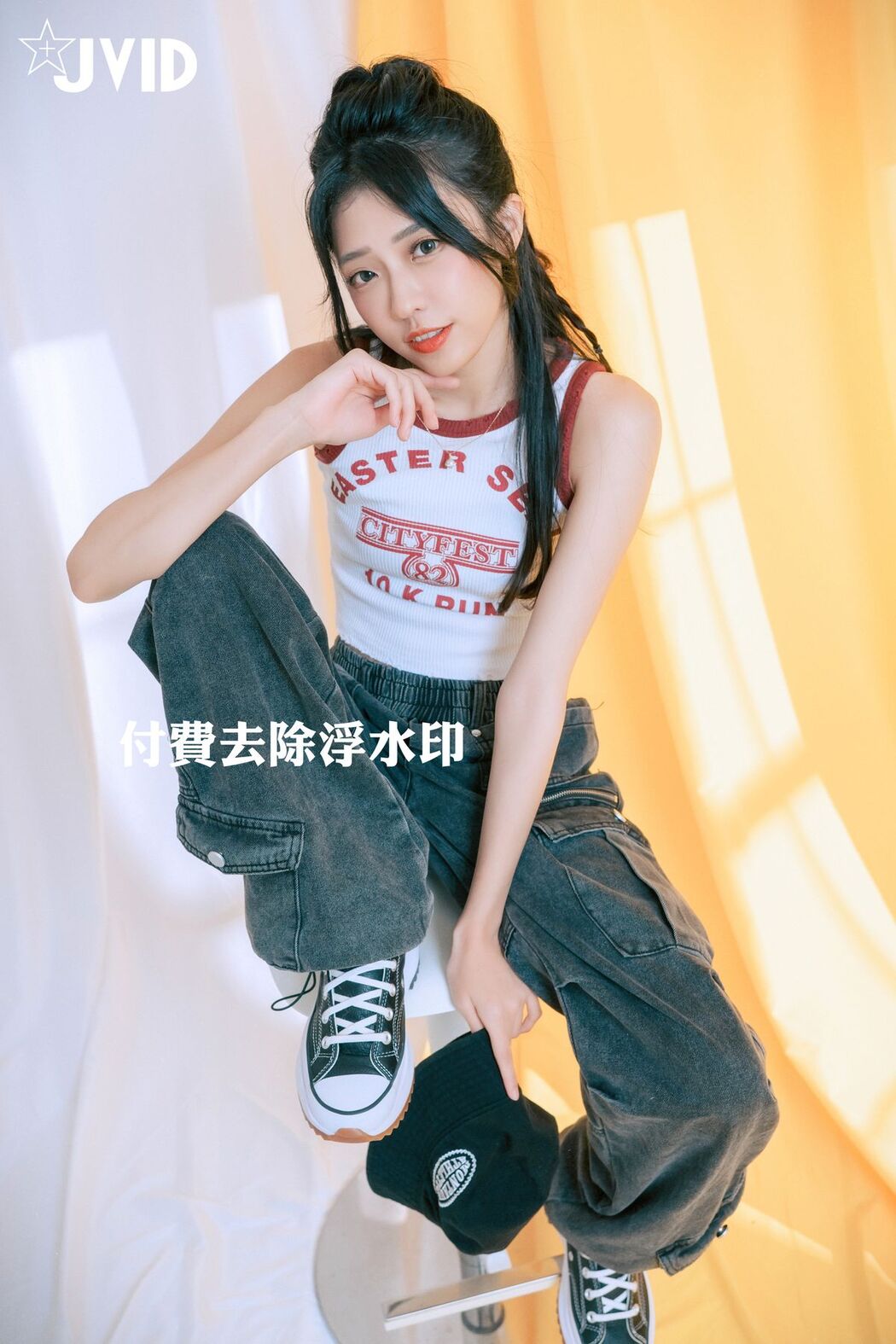 JVID Yan Yan 妍妍 Angel – 網拍模特兒の淺規則-妍妍 遭射淫師脅迫脫衣強拍裸照 配合度太高反而引起射淫師邪念 Part04 (61P)