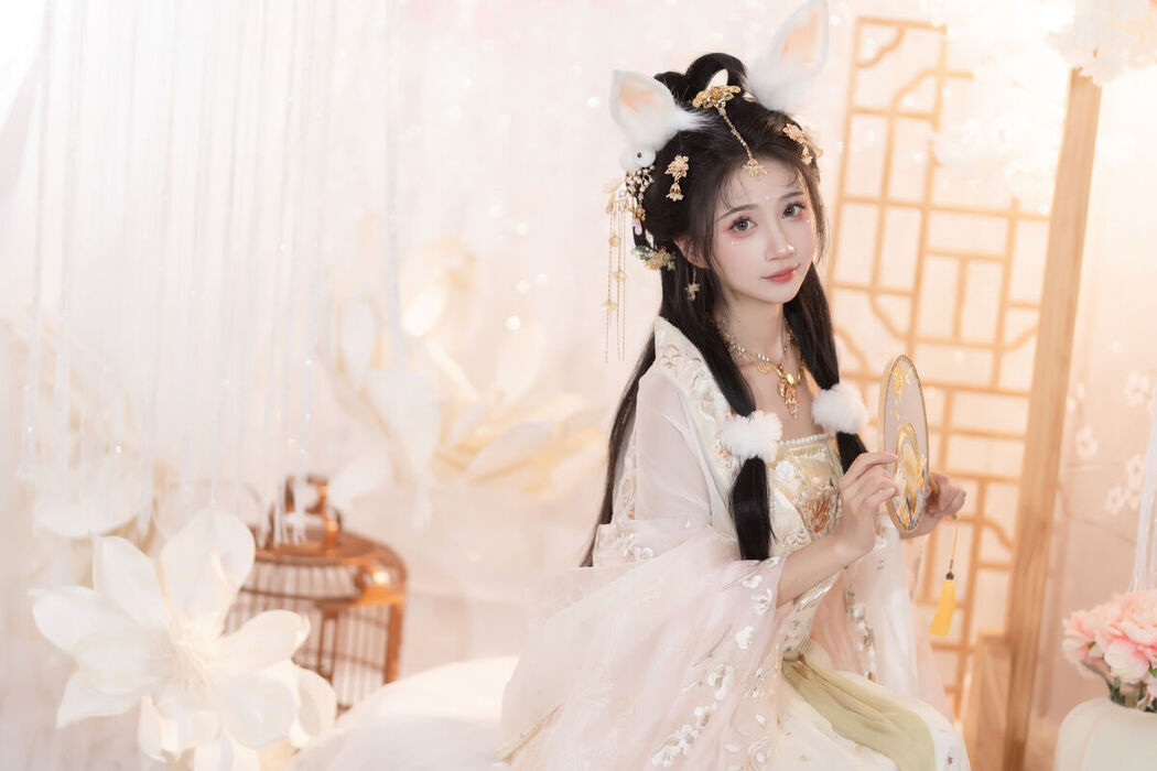 YiTuYu艺图语 Vol.7872 Qi Luo Sheng De Xiao Su Su