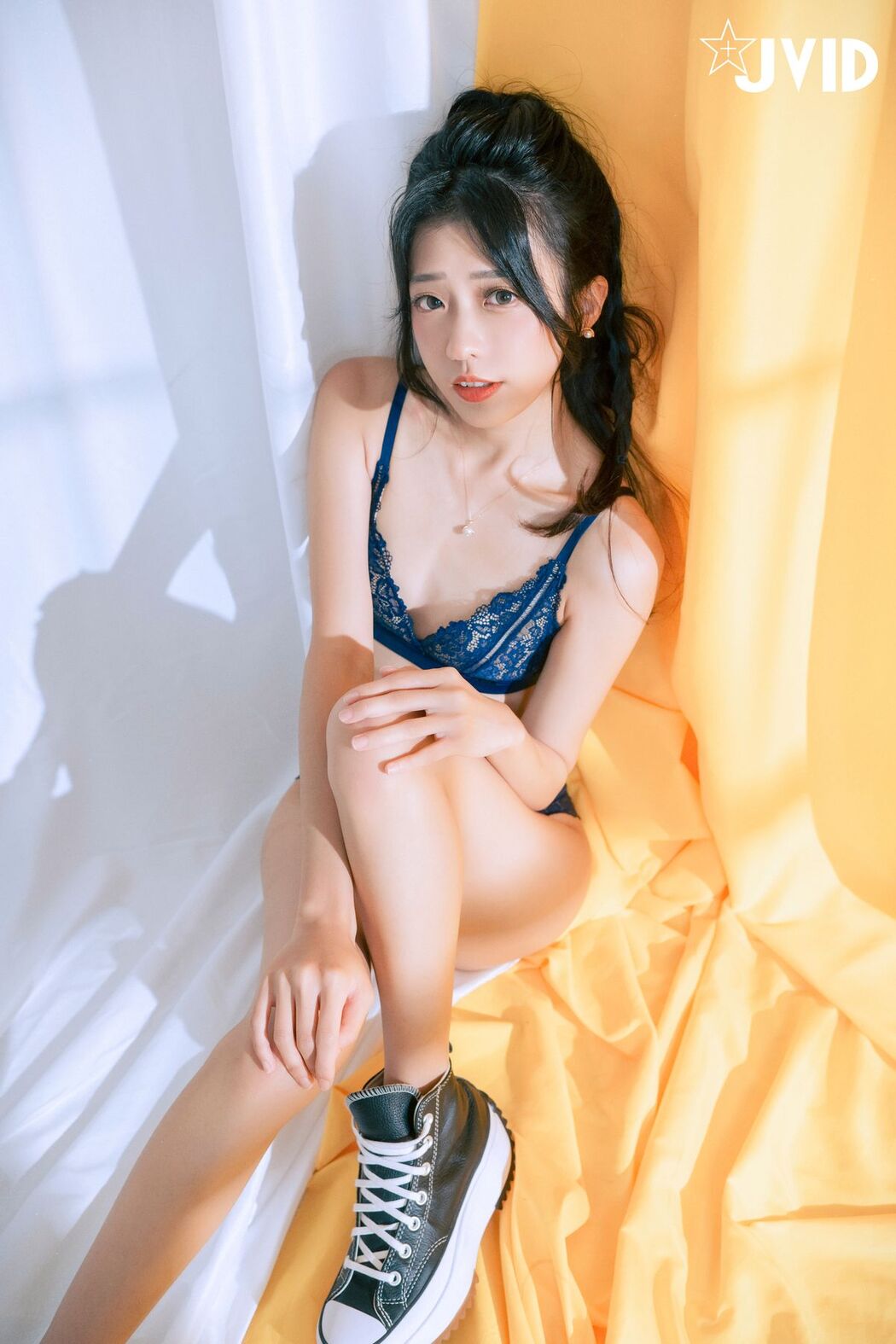 JVID Yan Yan 妍妍 Angel &#8211; 網拍模特兒の淺規則－妍妍 遭射淫師脅迫脫衣強拍裸照 配合度太高反而引起射淫師邪念 Part04 (61P)