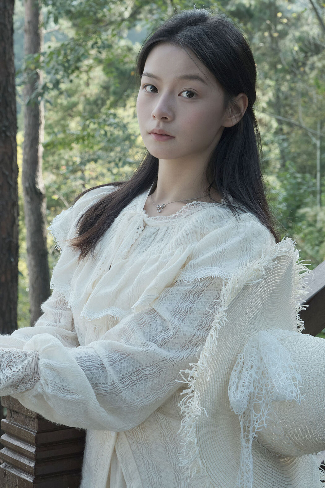 YiTuYu艺图语 Vol.7973 Hu Die Mei Mei Cover Photo