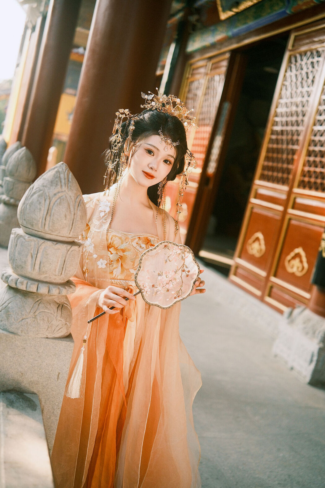 YiTuYu艺图语 Vol.8002 Yue Li