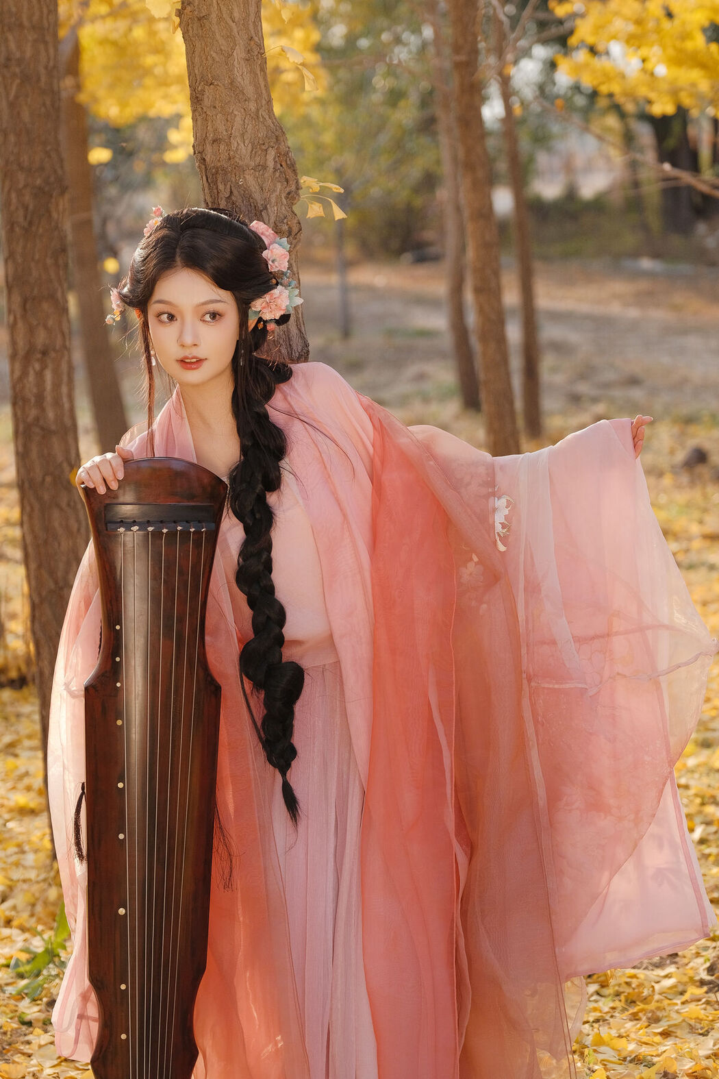 YiTuYu艺图语 Vol.7992 Qiu Qiu