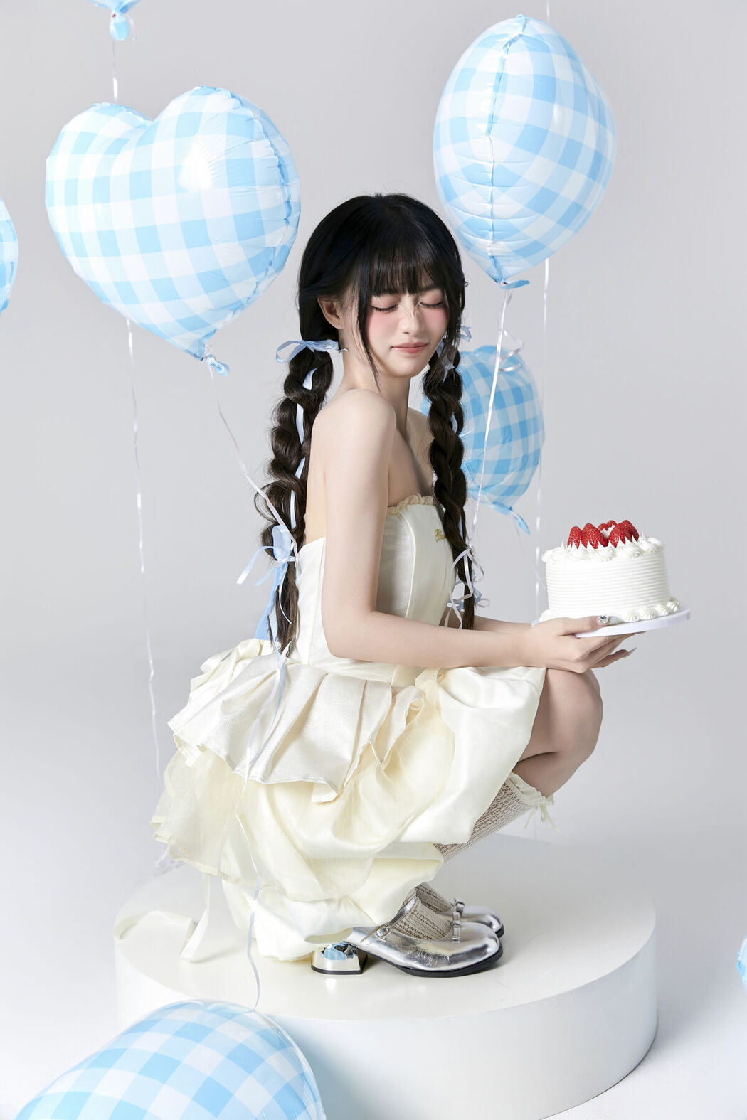 YiTuYu艺图语 Vol.7945 Bo Luo Bao