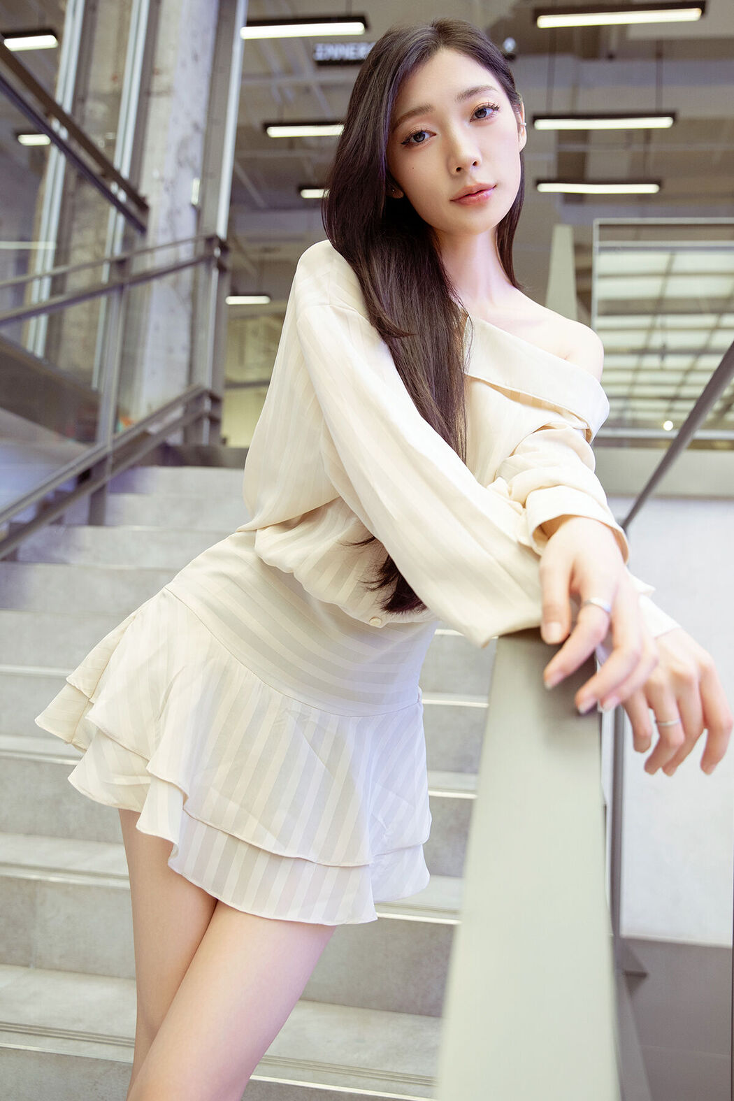 YiTuYu艺图语 Vol.7925 YFALA Cover Photo