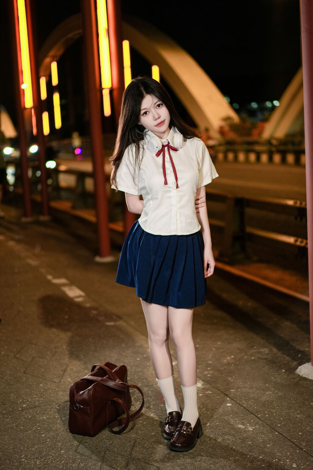 YiTuYu艺图语 Vol.8018 Xuan