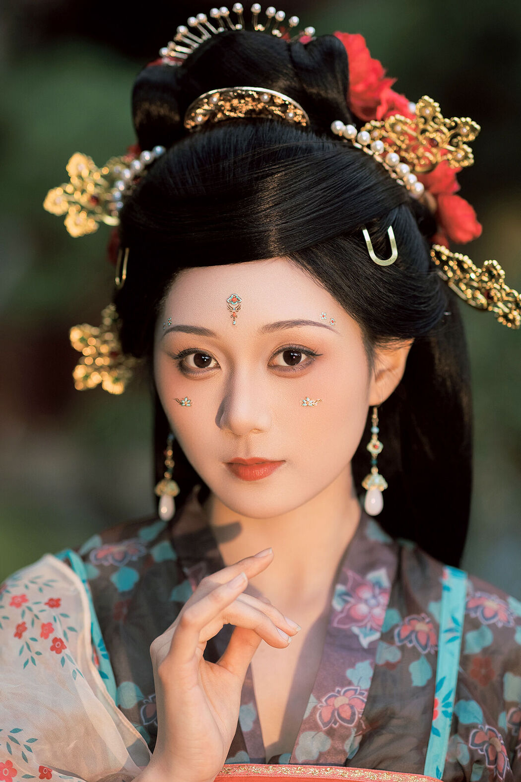 YiTuYu艺图语 Vol.8022 Zheng Yu Xi Cover Photo